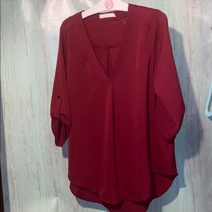 Lush burgundy 3.25 sleeve top size small